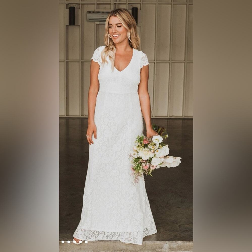 Show Me Your MuMu Brooke Maxi Dress Size XS. NWT Lace Open back